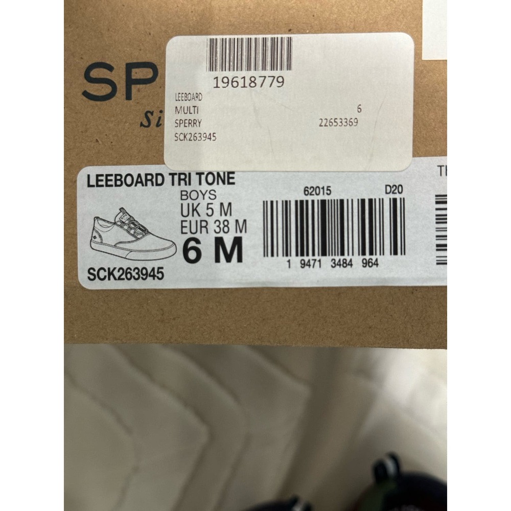 New in Box! Kids Sperry’s
